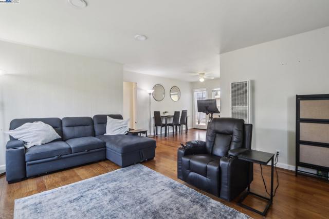 759 Bishop Ave, Hayward CA: https://media.crmls.org/mediaz/12fae56d-7809-4ba0-ab08-dd1db4b6589f.jpg