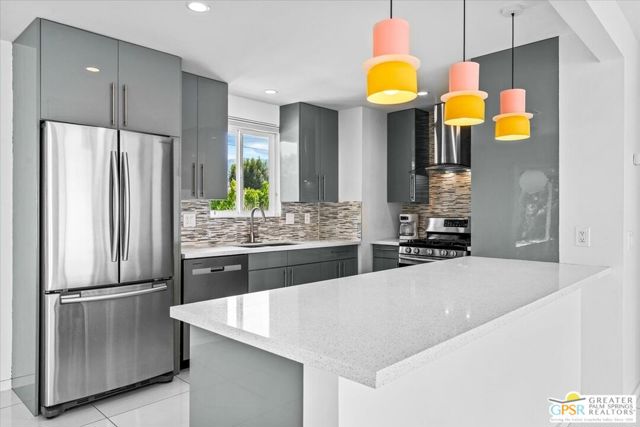 3121 E Ventura Road, Palm Springs CA: https://media.crmls.org/mediaz/12fb1280-2735-492a-aa2f-214f789e14b3.jpg