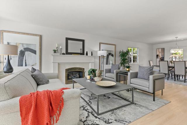 2982 Arguello Drive, Burlingame CA: https://media.crmls.org/mediaz/12fb87c4-10c8-4027-a8b4-ab8739ab2d1b.jpg