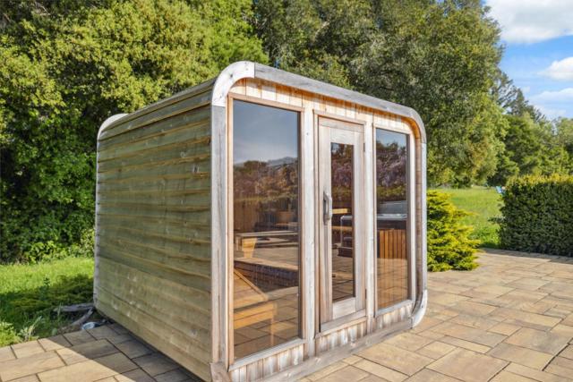 240 Buck Knoll Road, Boulder Creek CA: https://media.crmls.org/mediaz/12fbaa6f-6a6b-4fc4-9467-26d992a0c1eb.jpg