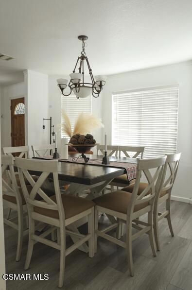 2331 Welcome Court, Simi Valley CA: https://media.crmls.org/mediaz/12fdc537-3f1e-440b-a67b-389295527b45.jpg