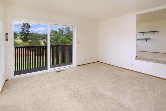 1079 Sumner Avenue, Aptos CA: https://media.crmls.org/mediaz/12fe0a11-731b-400e-8969-b6dfa81abb16.jpg