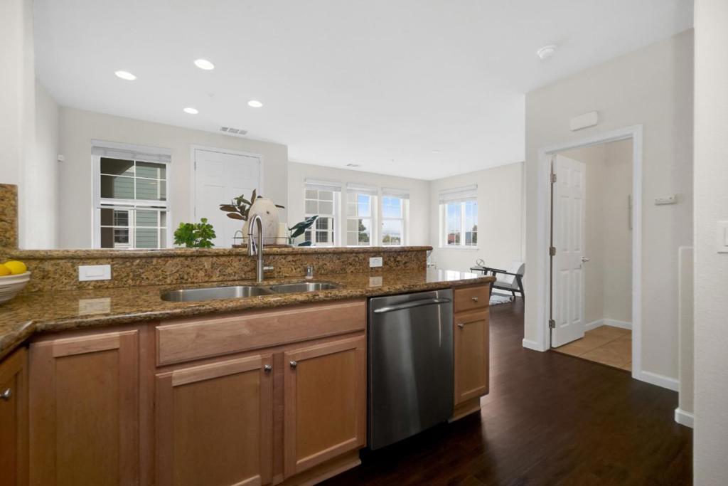 12Fe9183 A15D 48F8 94Fa 4081626E9820 2502 Jetty Drive, Richmond, Ca 94804 &Lt;Span Style='BackgroundColor:transparent;Padding:0Px;'&Gt; &Lt;Small&Gt; &Lt;I&Gt; &Lt;/I&Gt; &Lt;/Small&Gt;&Lt;/Span&Gt;