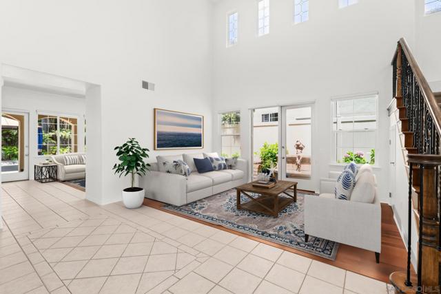 616 Marlin Ln, Carlsbad CA: https://media.crmls.org/mediaz/12ff2020-e71c-43ec-8a27-222208064e48.jpg