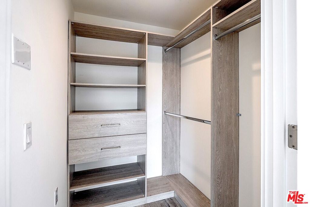 MLS #25613967 image #11