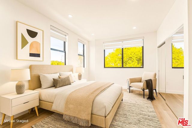535 N Formosa Avenue, Los Angeles CA: https://media.crmls.org/mediaz/12ffbcf4-0adc-4163-9031-883a11793c5b.jpg