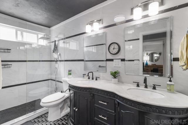 4425 50th Street, San Diego CA: https://media.crmls.org/mediaz/12ffd73f-6e0d-42aa-aecd-8bd379a54dd0.jpg