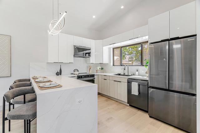 68 Page Street, Campbell CA: https://media.crmls.org/mediaz/12fffa41-8337-4097-bc4c-7d0859d3b72d.jpg