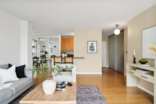 300 Davey Glen Road, Belmont CA: https://media.crmls.org/mediaz/130071fa-2062-4586-b313-c8d03116574c.jpg