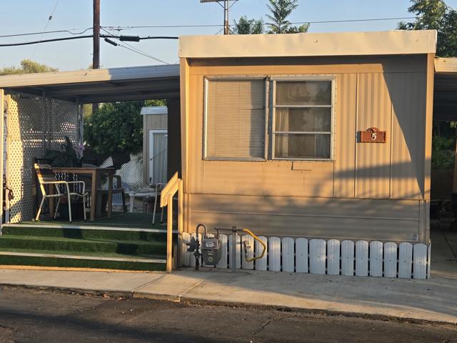 80870 Ca-111, Indio CA: https://media.crmls.org/mediaz/1302f127-9588-4ffb-8516-ffdded7c8830.jpg