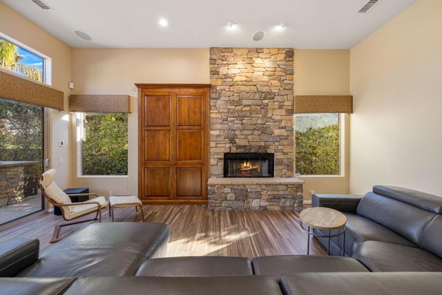 352 Crest Lake Drive, Palm Desert CA: https://media.crmls.org/mediaz/130320bc-ad98-4e00-b575-5eceb2a1b513.jpg