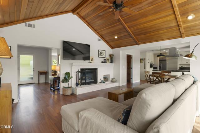 1130 Rancho Drive, Ojai CA: https://media.crmls.org/mediaz/1303bc60-dceb-490e-bc2b-c4137025d206.jpg