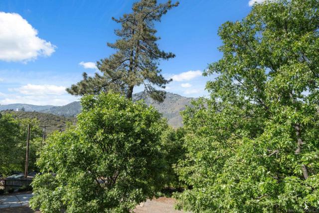 2616 Bonita Vista, Julian CA: https://media.crmls.org/mediaz/13046f8f-63b3-4356-a488-0b415b335942.jpg
