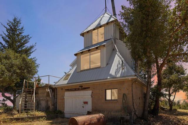 110 Silverline Road, Los Gatos CA: https://media.crmls.org/mediaz/13060e0a-533d-491b-8f3f-a27ff65c5b6a.jpg