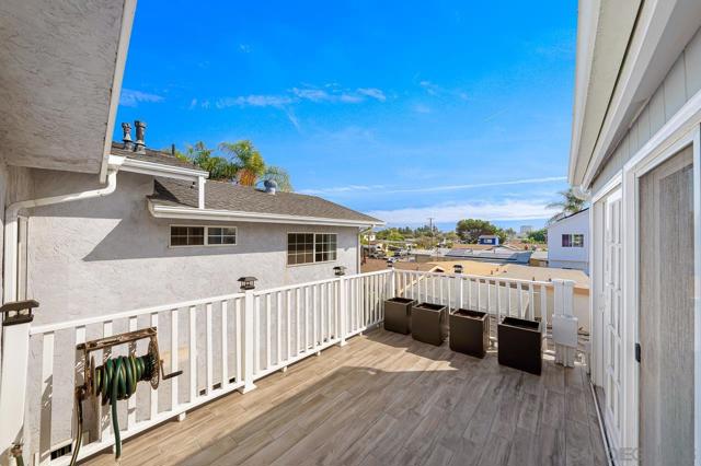 4554 Limerick Way, San Diego CA: https://media.crmls.org/mediaz/1306acef-8313-407e-b1af-ffb5a5017619.jpg
