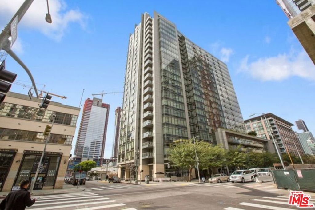 1155 S GRAND Avenue 1012, Los Angeles, CA 90015