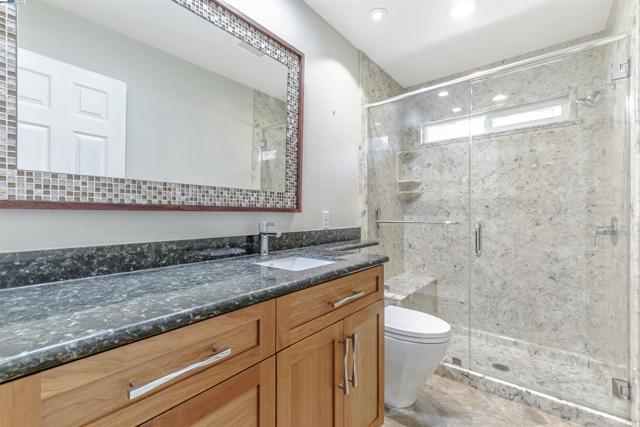 Image 25 of 46 For 18745 Cavendish Dr