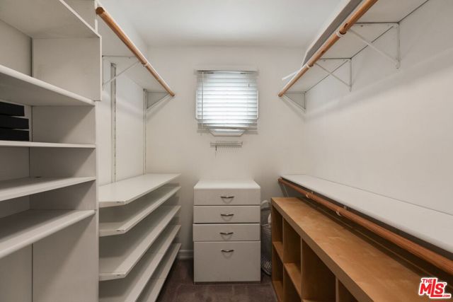 3011 Clune Avenue, Venice CA: https://media.crmls.org/mediaz/1309fc2c-29ac-4ef7-befd-3e48ed6aba2e.jpg