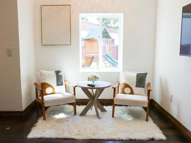 27941 Emerson Avenue, Hayward CA: https://media.crmls.org/mediaz/130b9a12-6e2b-429f-9a65-fc345ca71a24.jpg