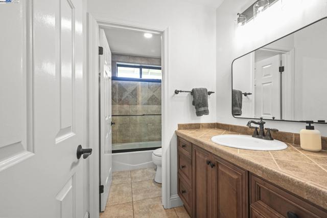 105 Creighton Way, Danville CA: https://media.crmls.org/mediaz/130bc975-1d95-4c65-9c91-37a0bc839baf.jpg