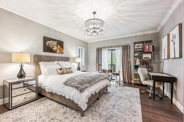 61 Oak Haven Way, Woodside CA: https://media.crmls.org/mediaz/130c2821-f52d-46d7-a60a-e4d7b0e92618.jpg