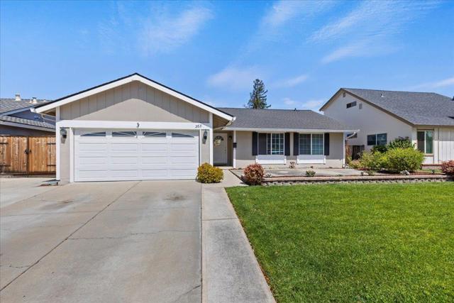 363 Conestoga Way, San Jose CA: https://media.crmls.org/mediaz/130d9956-372c-4cbf-b56a-d24c494c6c4c.jpg