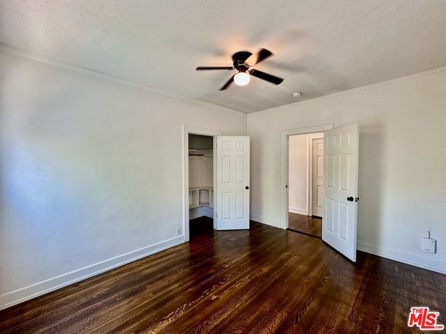 2941 9th Avenue, Los Angeles CA: https://media.crmls.org/mediaz/130dcf59-19f9-4900-a5e6-a403154dba47.jpg