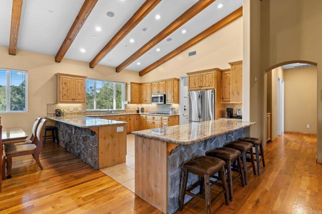 Detail Gallery Image 15 of 36 For 14671 Mussey Grade Rd, Ramona,  CA 92065 - 9 Beds | 6 Baths