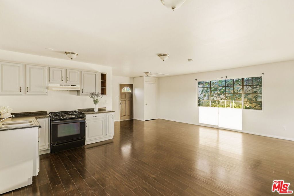 MLS #26772117 image #54