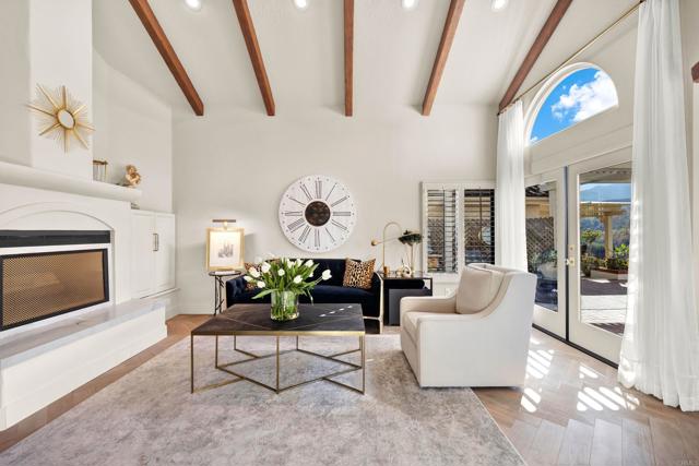 Detail Gallery Image 4 of 64 For 29122 Laurel Valley Dr, Vista,  CA 92084 - 2 Beds | 2 Baths