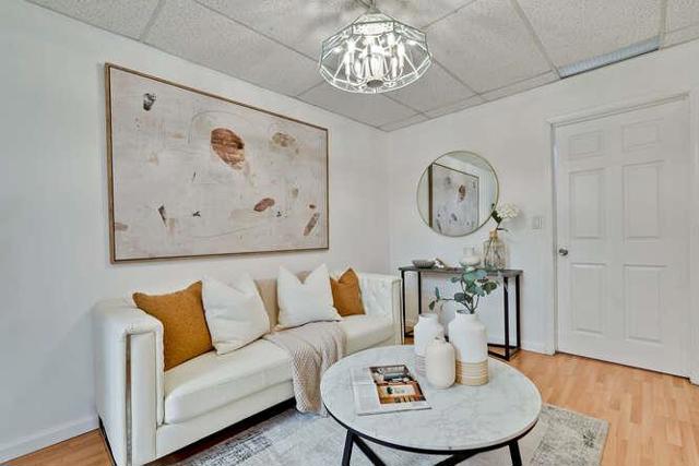731 E Charleston Road, Palo Alto CA: https://media.crmls.org/mediaz/1310e407-7ebf-4a93-910f-4368e5dde9ff.jpg