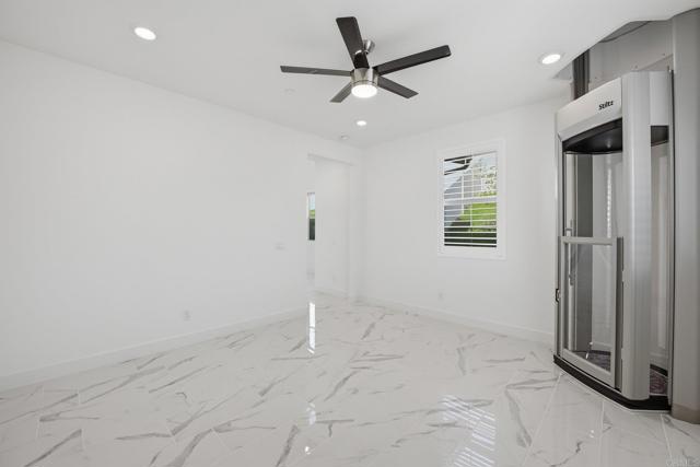 Detail Gallery Image 20 of 51 For 911 Lindbergh, San Marcos,  CA 92069 - 4 Beds | 4/1 Baths