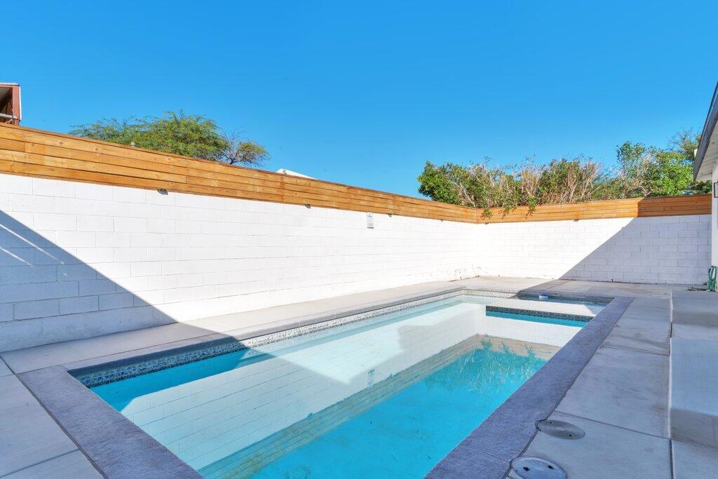 MLS #219138049DA image #6