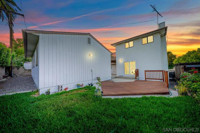 1387 Weers Street, El Cajon CA: https://media.crmls.org/mediaz/13139413-47d7-4280-8c3b-86333d87bd79.jpg