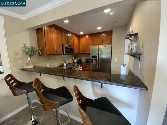 205 Compton Cir, San Ramon CA: https://media.crmls.org/mediaz/13144e4d-a5fd-45f7-b3a3-ca3e9ef484e8.jpg