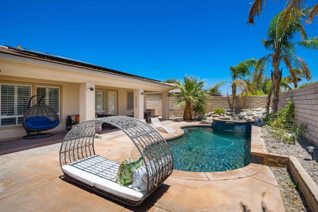 68 Via Del Pienza, Rancho Mirage CA: https://media.crmls.org/mediaz/131471bf-162e-4344-9e2f-ab7bd7b3a79c.jpg