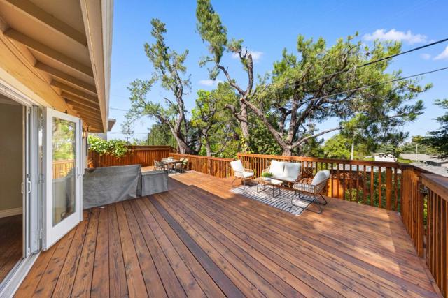228 Prince Street, Los Gatos CA: https://media.crmls.org/mediaz/13149ce8-4eec-4993-ac08-ee705332f659.jpg