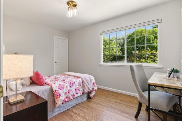 1347 Vintner Way, Pleasanton CA: https://media.crmls.org/mediaz/131594fe-7aee-4c5f-91a2-2ae679d1d1c9.jpg
