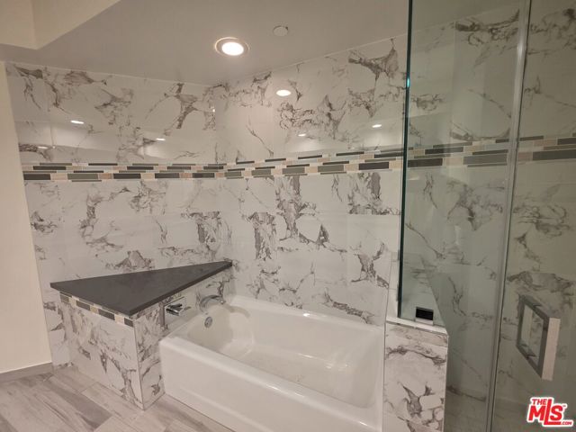 12000 Goshen Avenue, Los Angeles CA: https://media.crmls.org/mediaz/1316d276-ea20-4417-a52f-4bc8022b822a.jpg