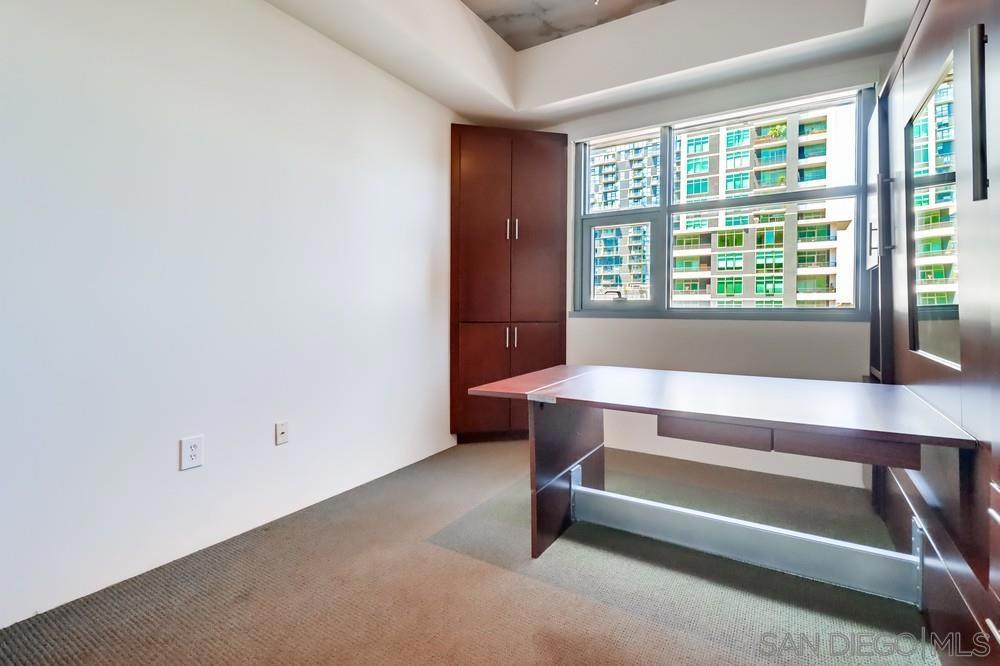 MLS #250035729SD img 27