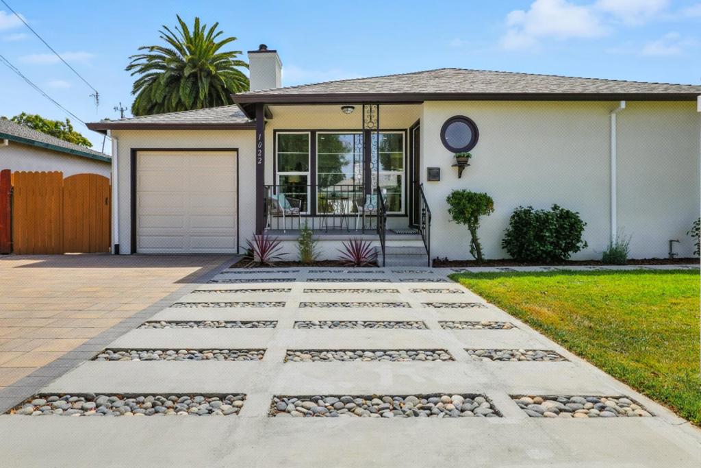 1022 E Santa Inez Avenue