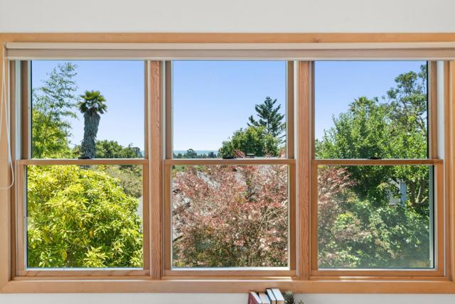 3135 Mar Vista Drive, Aptos CA: https://media.crmls.org/mediaz/131bd807-2ce8-441c-8385-fca6d0130393.jpg