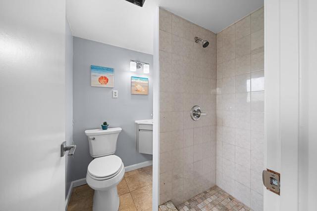 454 Ellington Avenue, San Francisco CA: https://media.crmls.org/mediaz/131c30fc-7df9-439f-8691-e3af9694a7a0.jpg