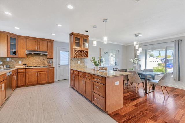 Image 16 of 48 For 493 Novato Avenue