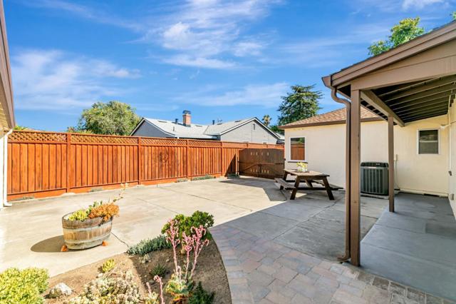 86 S Cragmont Avenue, San Jose CA: https://media.crmls.org/mediaz/131c6d83-ff44-494e-a535-d8f46c21b73f.jpg