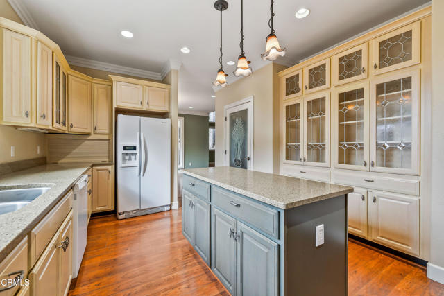 16611 Pearl Ranch Road, Fort Bragg CA: https://media.crmls.org/mediaz/131e144b-a495-4cc9-94d3-75c70b77ecdc.jpg