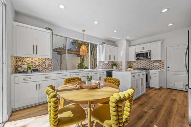 Detail Gallery Image 7 of 55 For 7161 Tanager Drive, Carlsbad,  CA 92011 - 3 Beds | 2/1 Baths