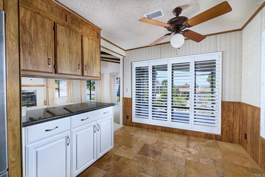 2295 Lindsay Drive - photo 6