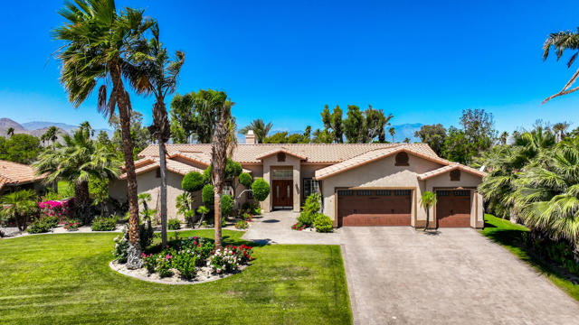 43651 Port Maria Road, Bermuda Dunes CA: https://media.crmls.org/mediaz/13200964-fefe-4205-94bd-8e77957b4573.jpg