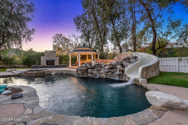 28845 Countryside Drive, Agoura Hills CA: https://media.crmls.org/mediaz/1321073a-5494-4047-922b-ffa8b65b43b2.jpg